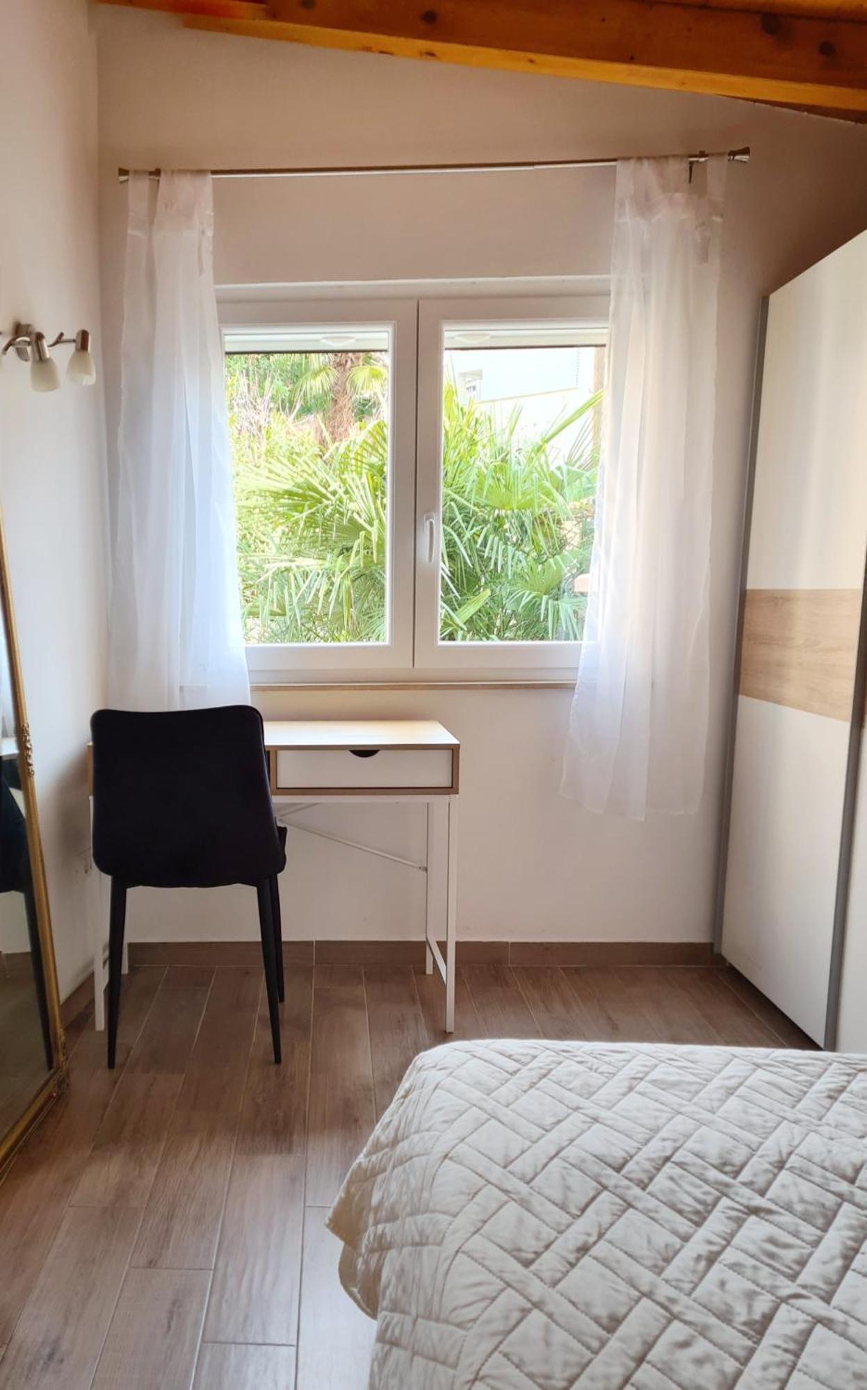 Apartments & Rooms Ivana ロヴィニ 部屋 写真
