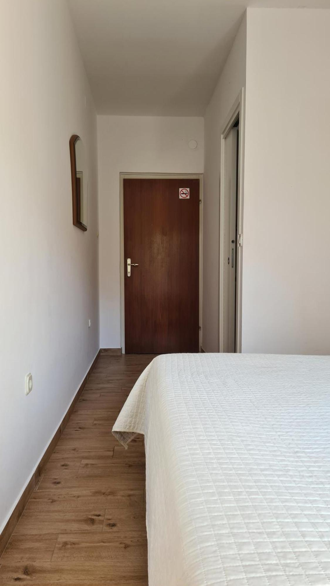 Apartments & Rooms Ivana ロヴィニ 部屋 写真
