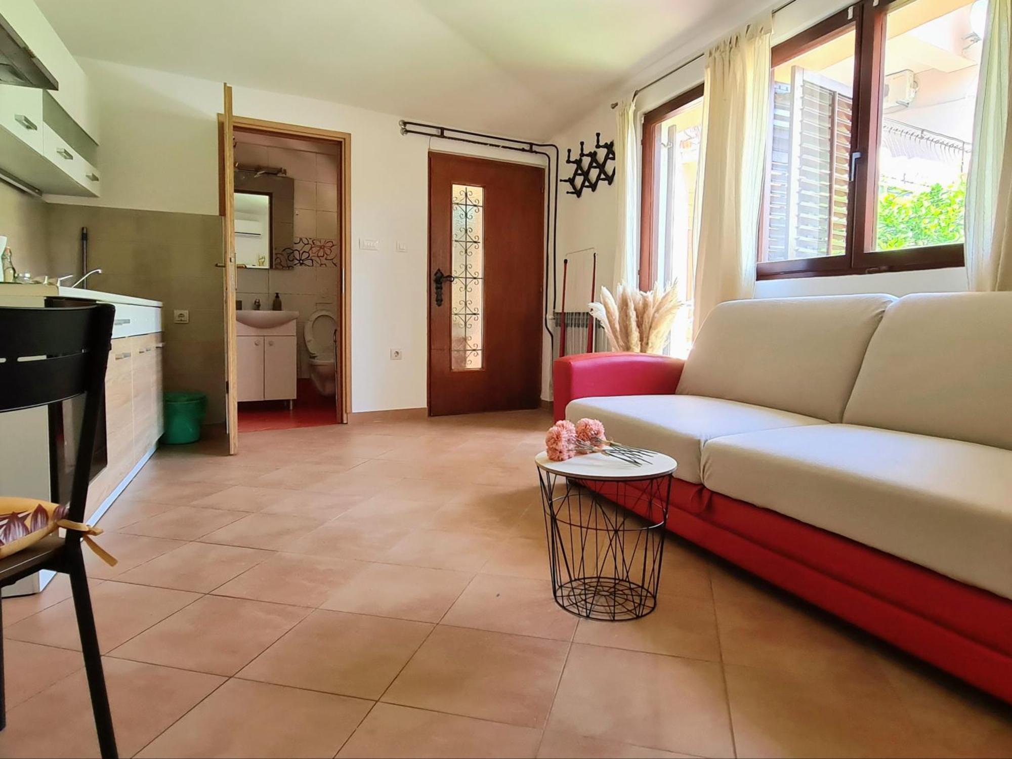 Apartments & Rooms Ivana ロヴィニ 部屋 写真