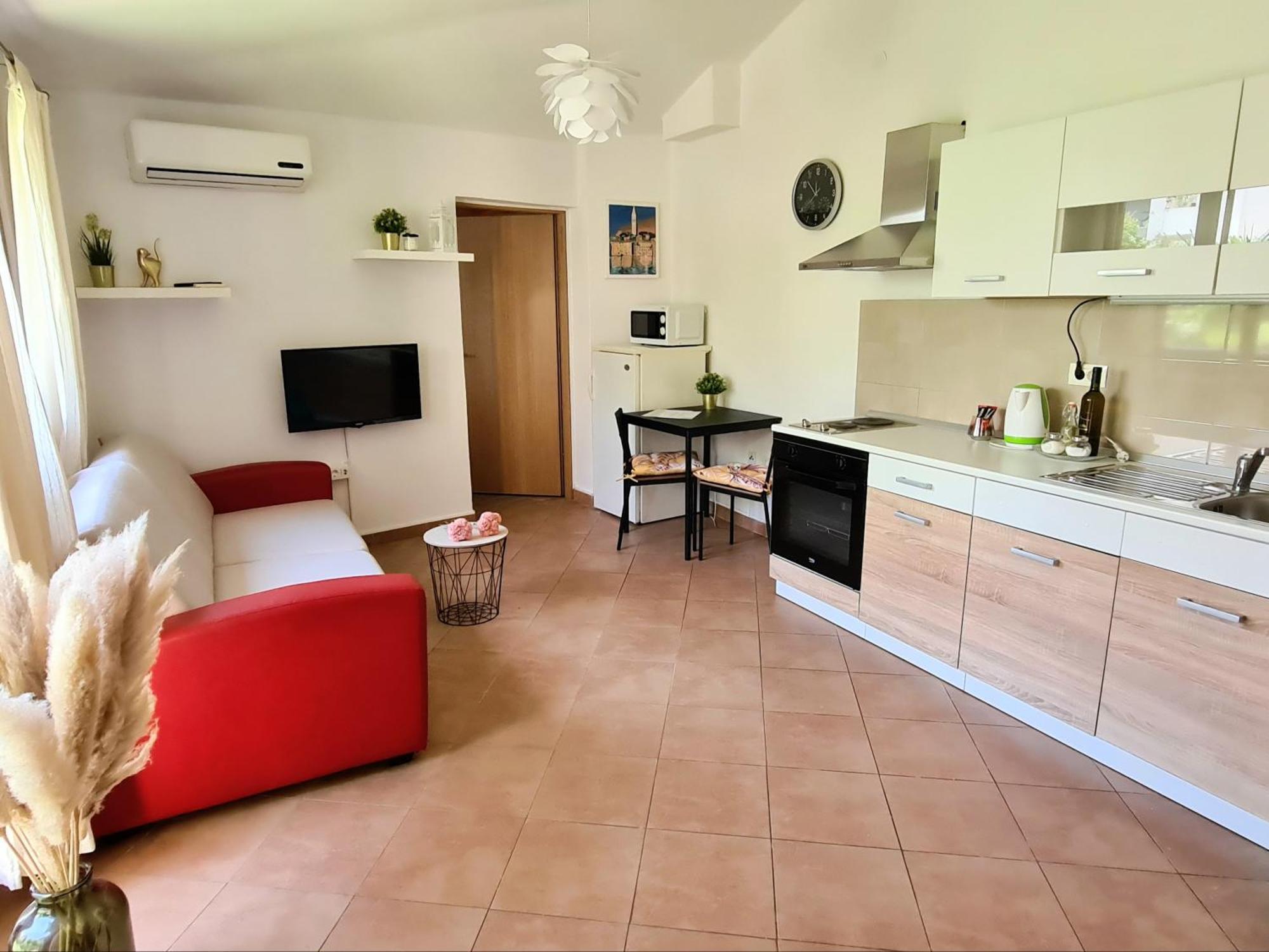 Apartments & Rooms Ivana ロヴィニ 部屋 写真