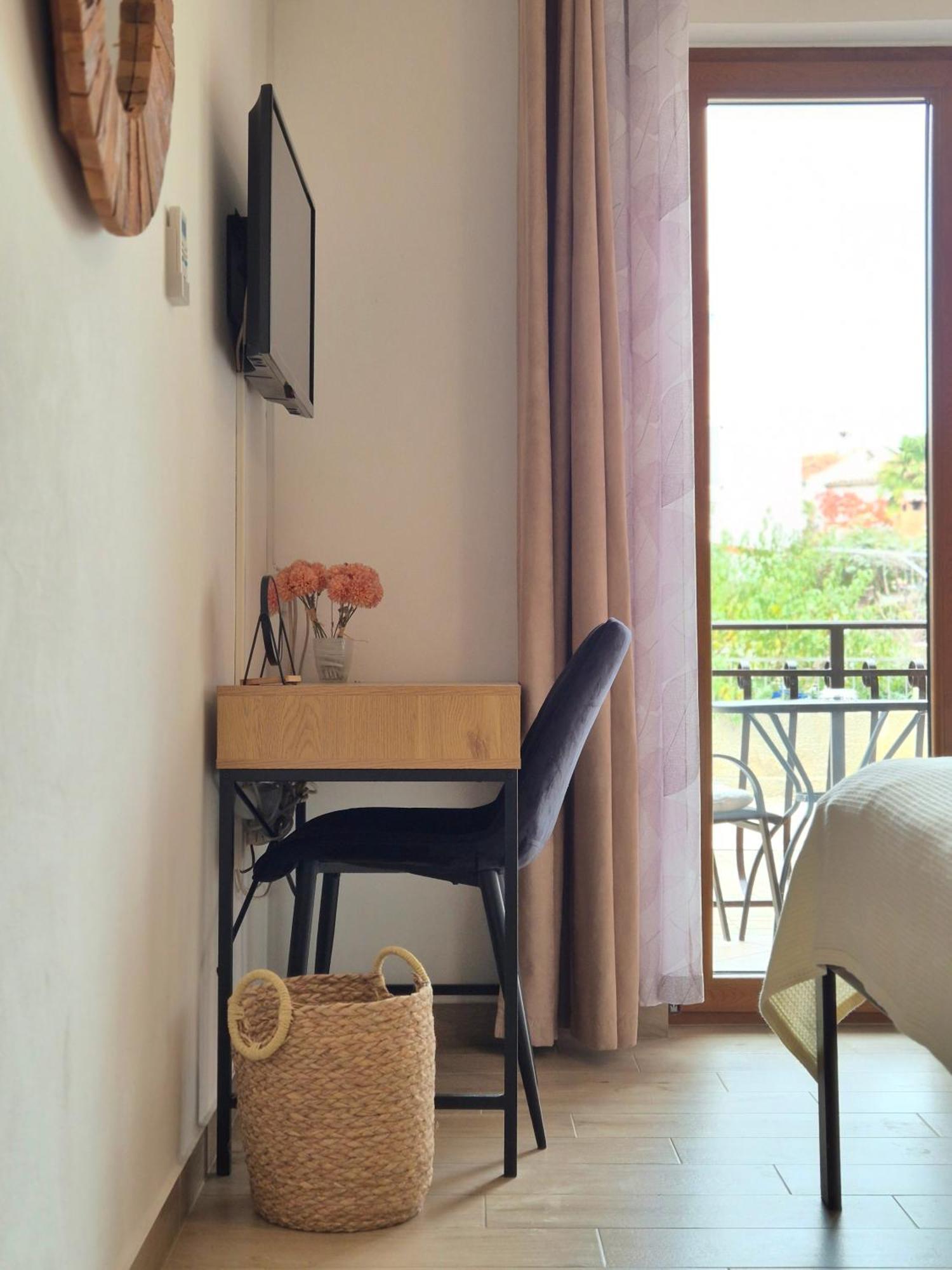 Apartments & Rooms Ivana ロヴィニ 部屋 写真