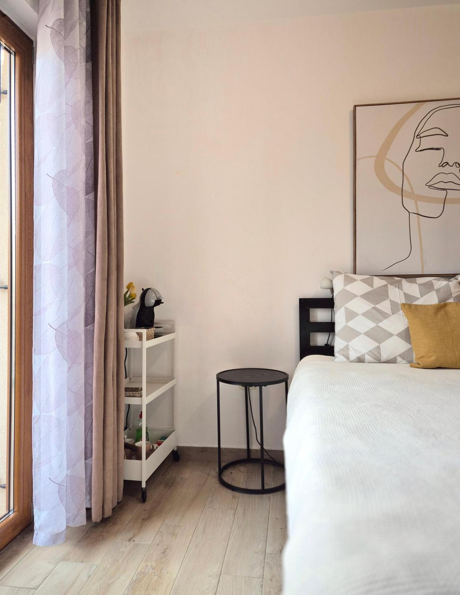 Apartments & Rooms Ivana ロヴィニ 部屋 写真